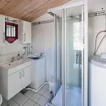 3 Bedroom Awesome In