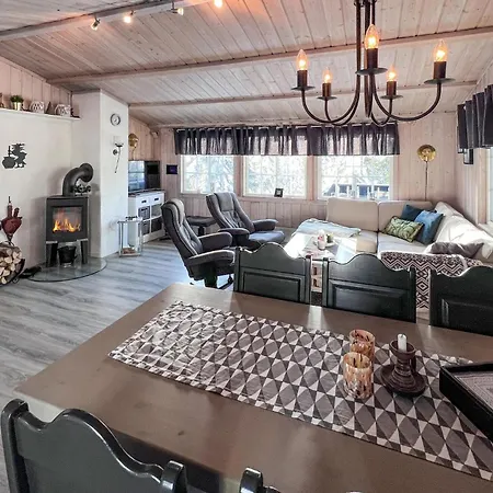 3 Bedroom Awesome In