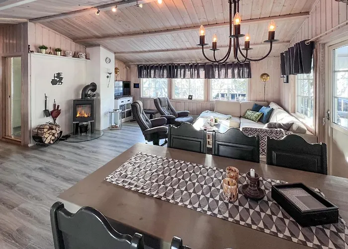 3 Bedroom Awesome In