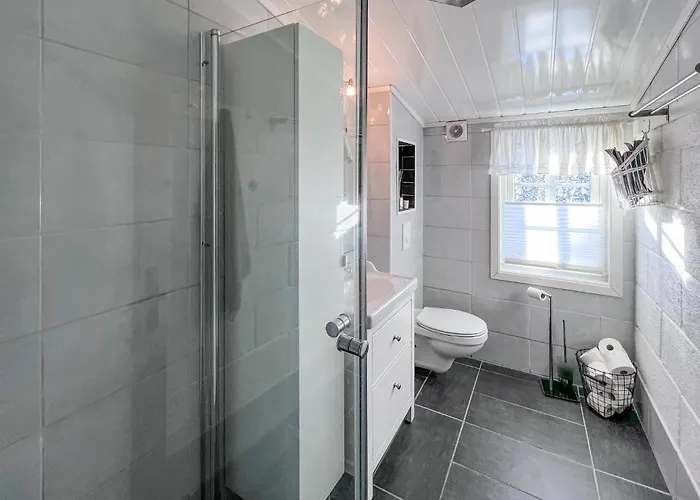 3 Bedroom Awesome In Sjusjoen